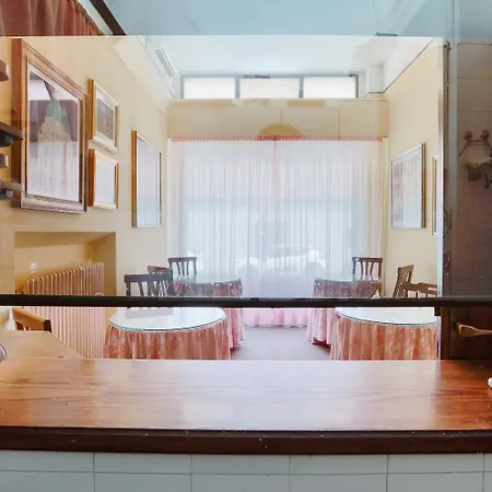 Otel Meuble Moderno