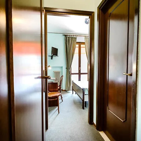 Otel Meuble Moderno