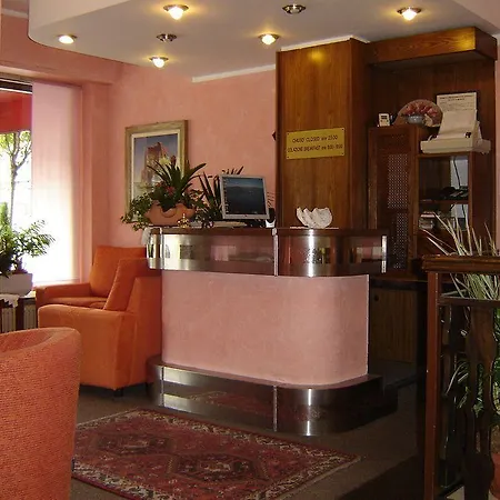 Otel Meuble Moderno Laveno-Mombello