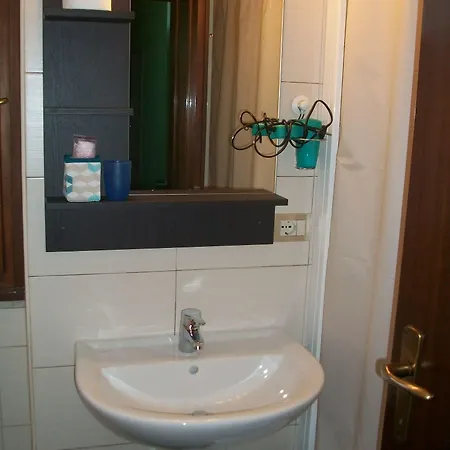 فندق Meuble Moderno لافينو-مومبيلو