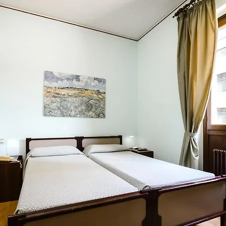 Ξενοδοχείο Meuble Moderno 3*