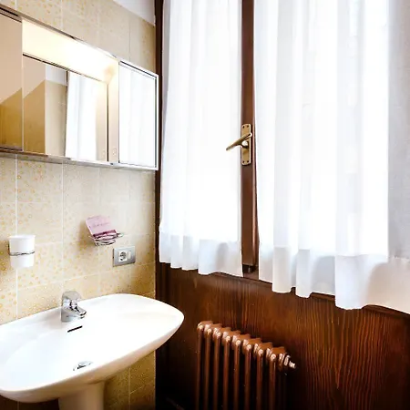 Meuble Moderno Hotel